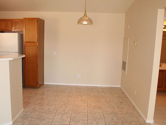 5th image of 5415 W Harmon Ave Unit 2090