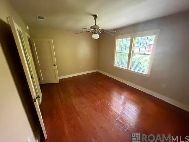 338 Claiborne St — Photo 10