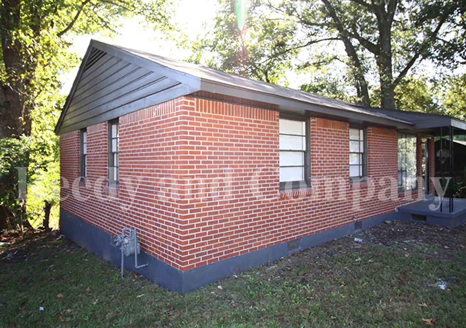 Welcome to 1841 S. Sutton Drive! — Photo 2