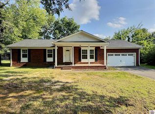 2210 Gatesborough Cir, Murray, KY 42071