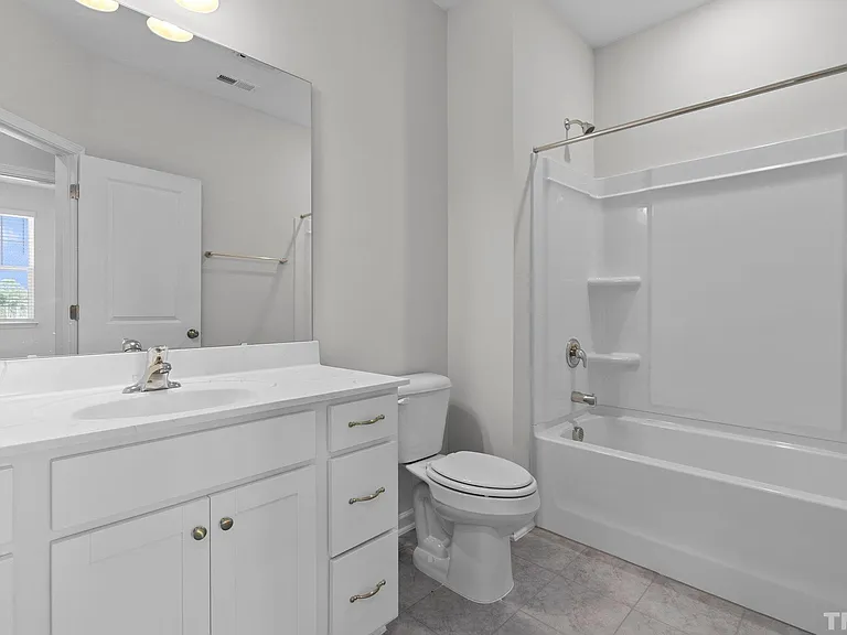 1206 Commack Dr — Photo 34