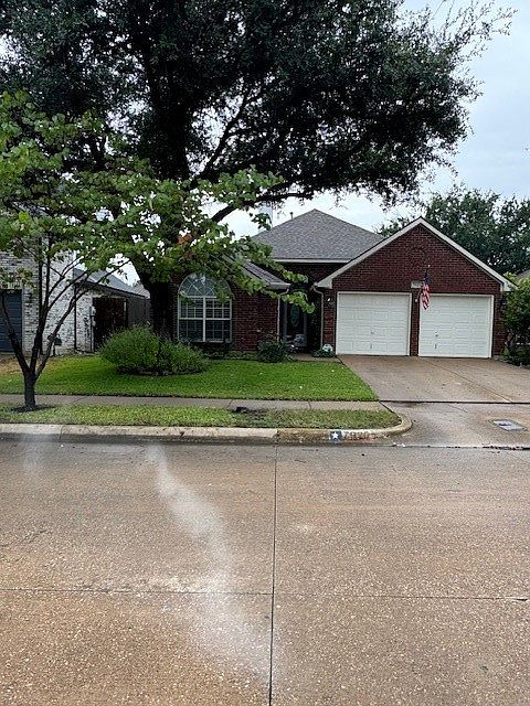 1st image of 7925 Crystal Creek Cir