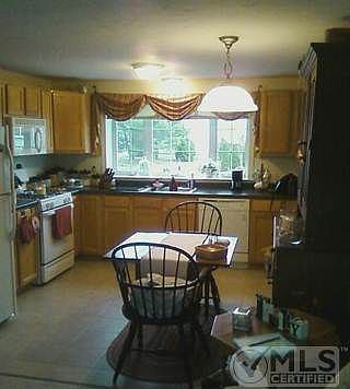 4th image of 2697 Cranberry Hwy APT 31