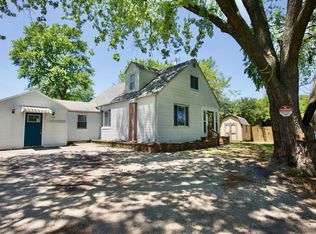 7927 S Rock Hill Rd, Saint Louis, MO 63123
