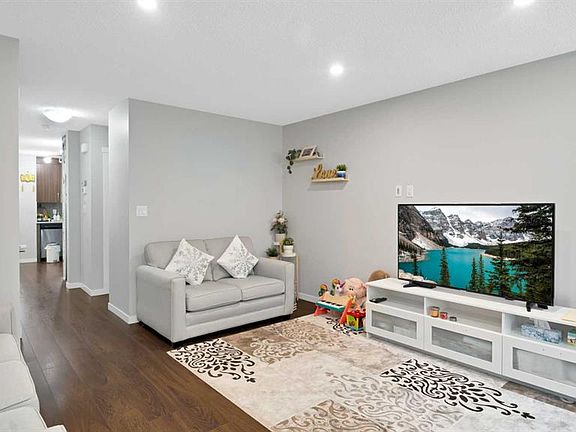 4th image of 7451 S Falconridge Blvd NE #2016