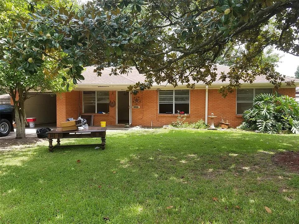 1st image of 411 Candler Dr