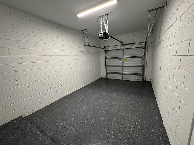 768 Driving Range Ct — Photo 5