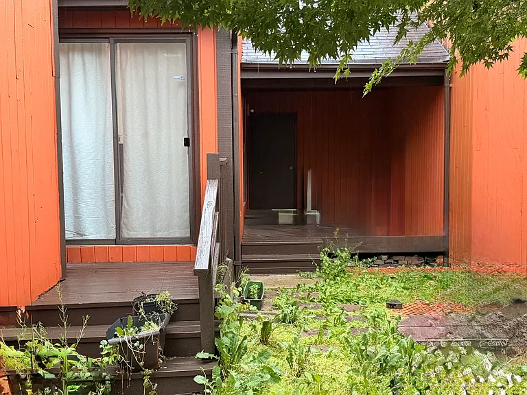 100 Riverbend Dr #100 — Photo 8