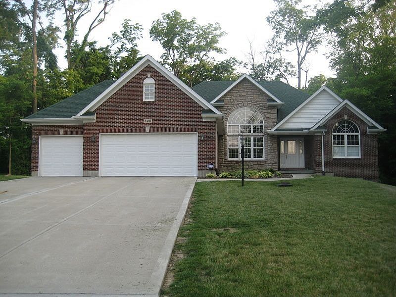 1st image of 405 Hickory Hill Ct