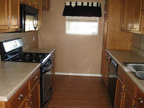 2nd image of 511 N 37th St