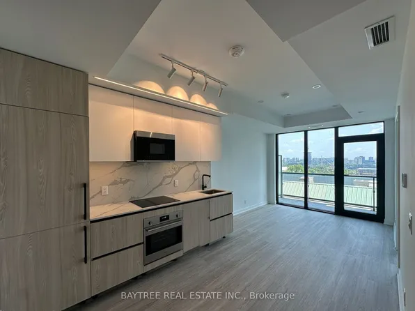 699 Sheppard Ave E, Toronto, ON