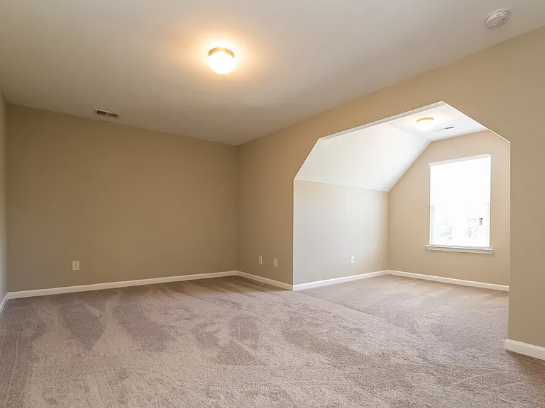 326 Crescent Woode Dr — Photo 8