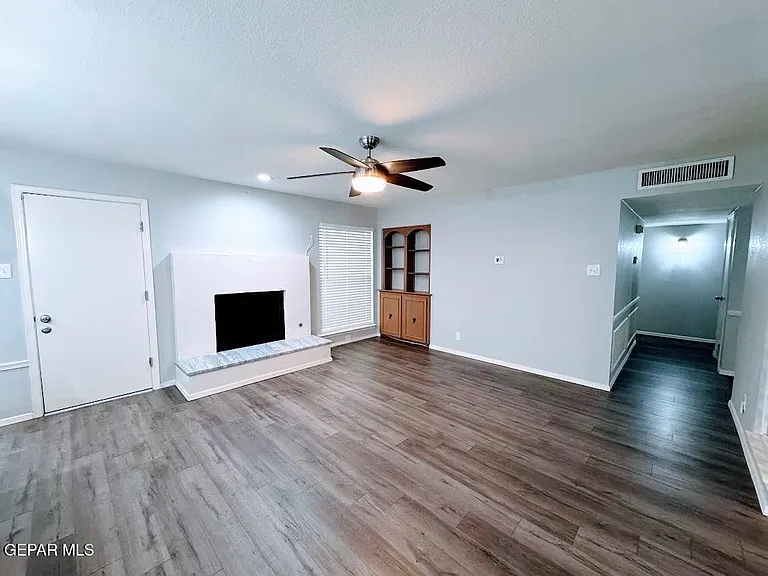 9309 W H Burges Dr — Photo 12