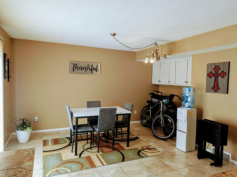 9058 E Mansfield Ave — Photo 5