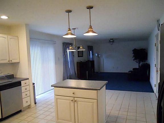 5th image of 2466 Woodthrush Ct