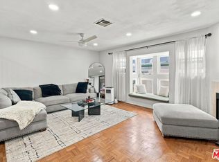 532 W Venice Way #4, Inglewood, CA 90302
