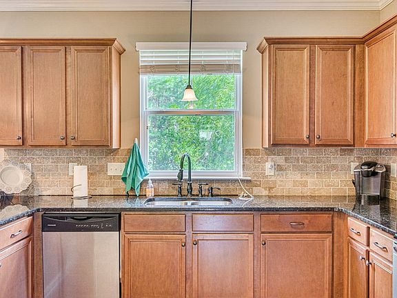 3rd image of 1522 Willow Bay Dr