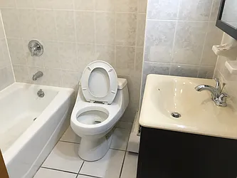 Rented by Century 21 New Golden Age Realty