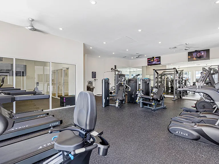 Centro at Davie Apartments — Photo 20