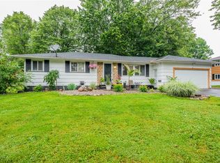 67 Drexel Dr, Rochester, NY 14606