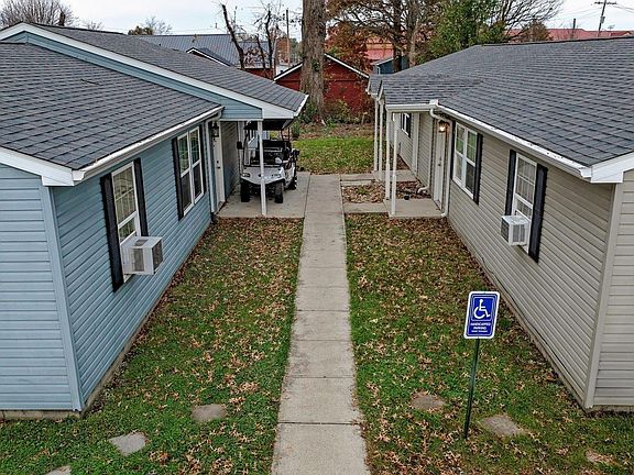 2nd image of 30 W Miner Ave