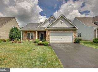 640 N Settlers Cir, Warrington, PA 18976