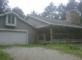 227 129th Ave, Wayland, MI 49348