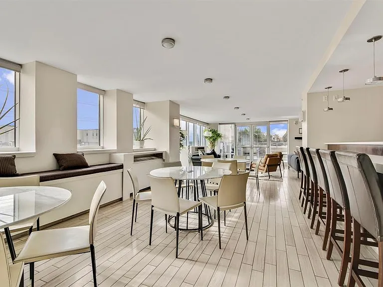 300 Bowie St #2805 — Photo 26