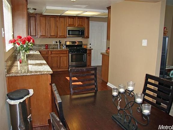 4th image of 6712 Stoneman Dr