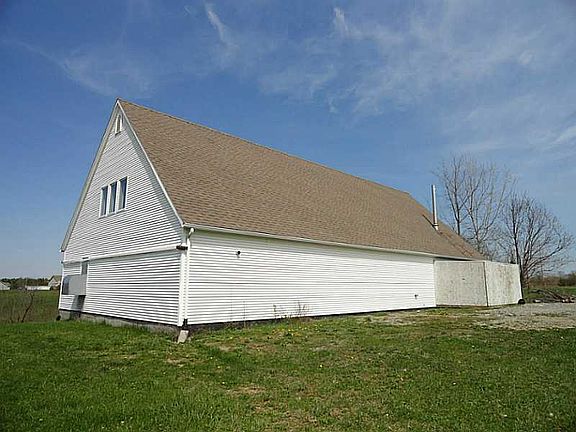 3rd image of 2236 Township Road 55