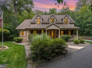 1725 Kleinfeltersville Rd, Stevens, PA 17578