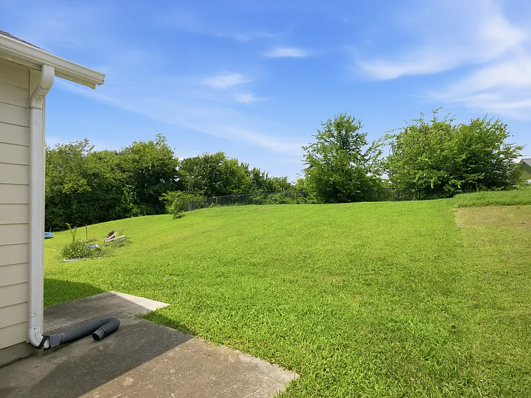 3288 Rainwood Dr — Photo 29