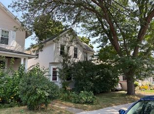 117 W Filbert St, East Rochester, NY 14445