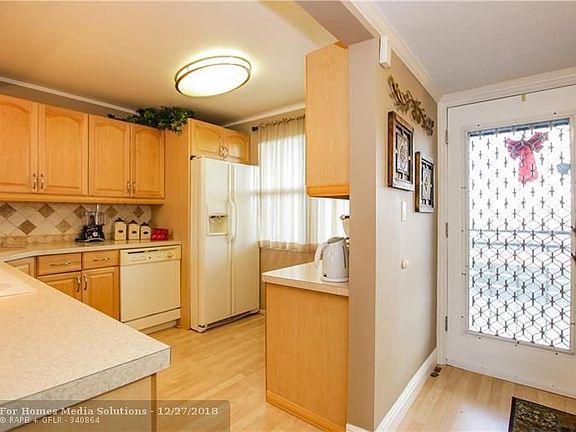 2nd image of 2901 NW 48th Ave APT 464