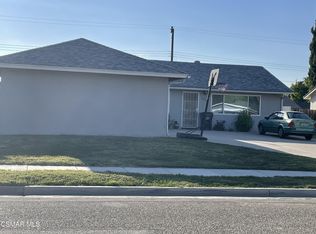 1333 Currant Ave, Simi Valley, CA 93065