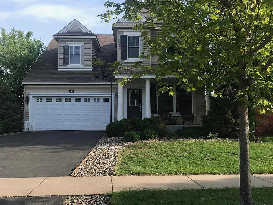 13219 Bronze Pkwy