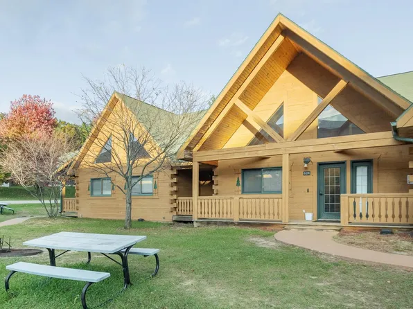 602 Yogi Cir, Warrens, WI 54666