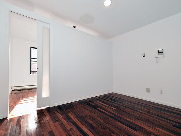 4th image of 134 Allen St APT 7