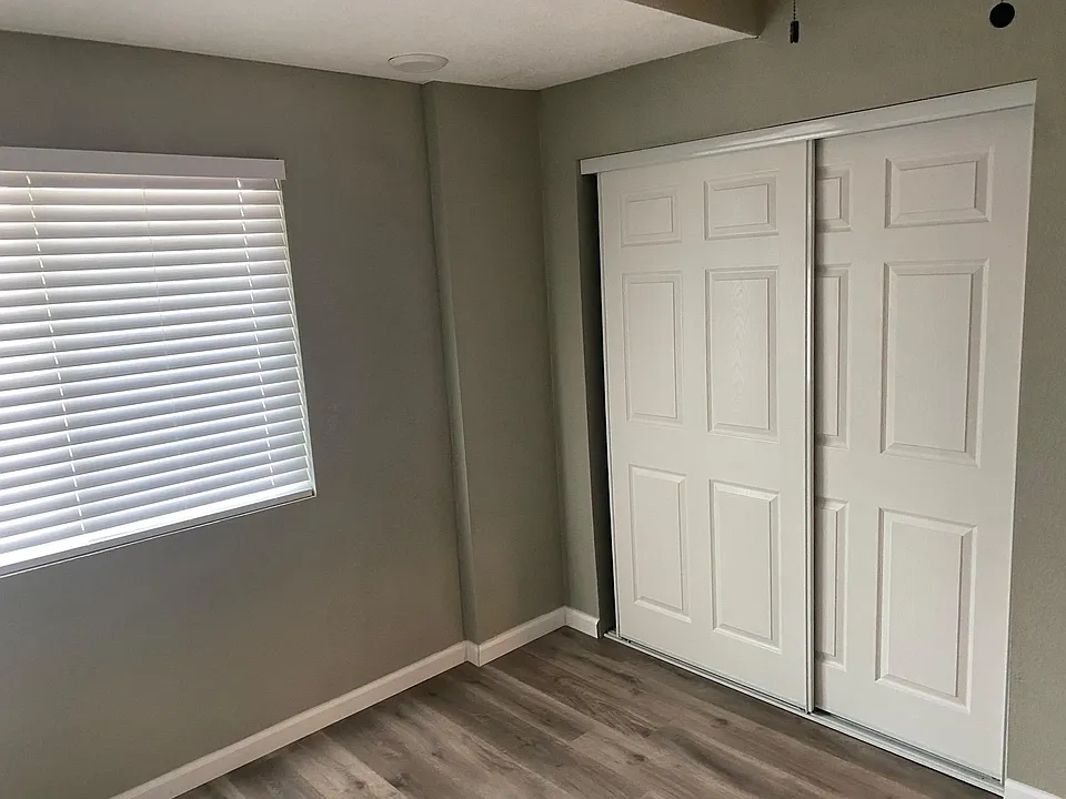 Bedroom 1, View 1