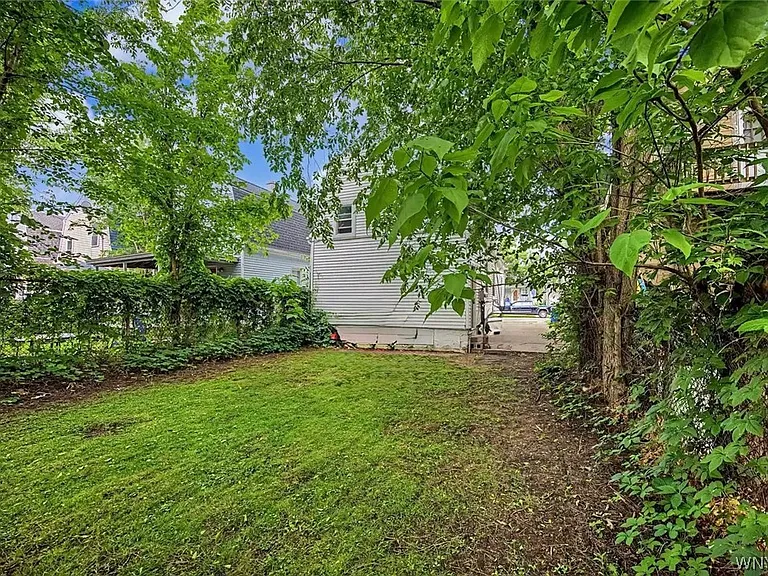 31 Riverside Ave — Photo 10