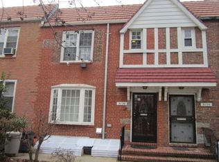 3136 77th St, Flushing, NY 11370