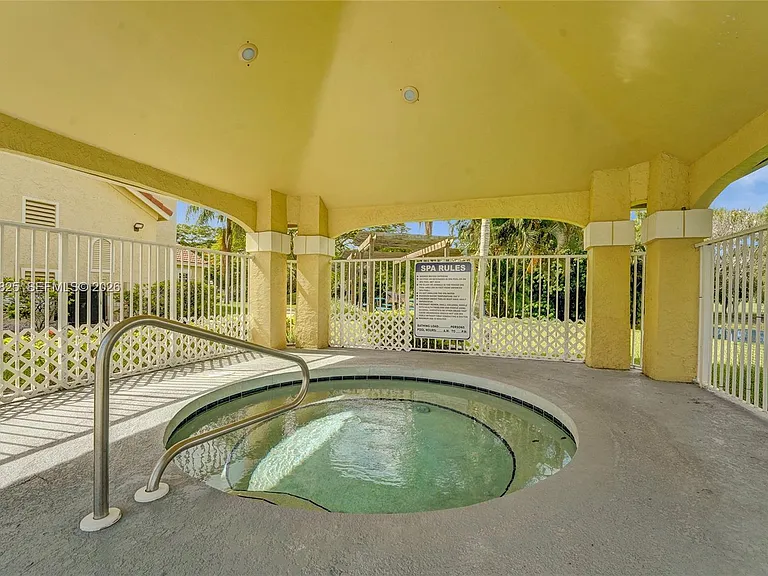 663 Vista Isles Dr #1711 — Photo 28