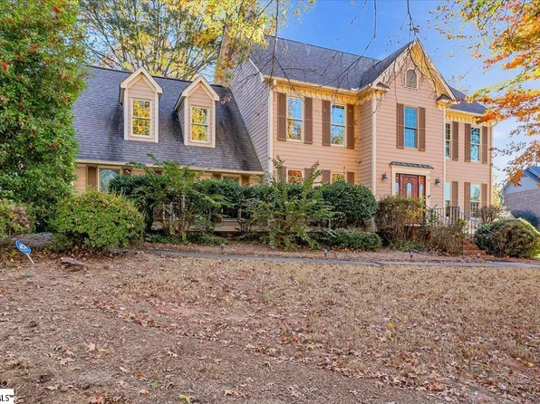 3 Westin St, Taylors, SC 29687