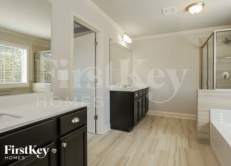 4009 Windsor Trl — Photo 10