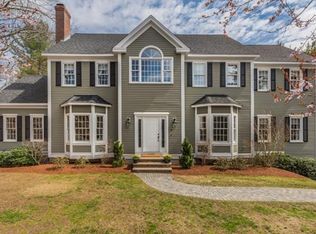 16 Equestrian Dr, North Reading, MA 01864