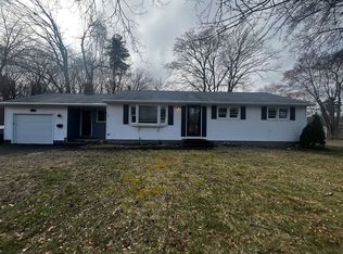 26 Wagon Rd, Enfield, CT 06082