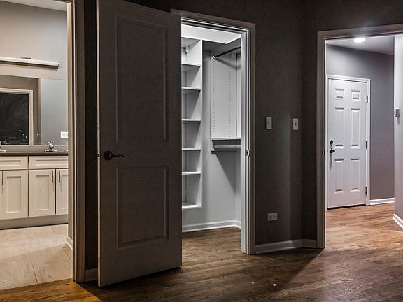 5th image of 4770 S Michigan Ave Unit 2