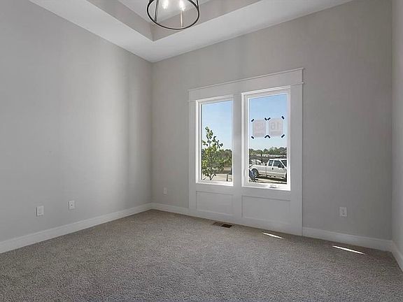 3rd image of 11275 S Gleason Rd