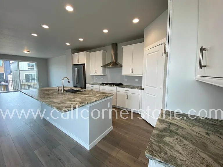 8767 Zeal Ct — Photo 2
