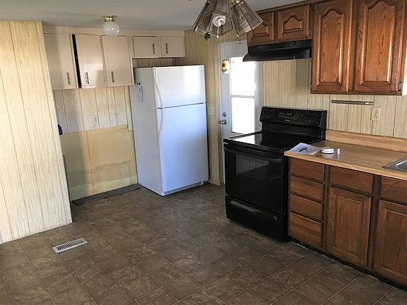 4th image of 5200 28th St N Lot 340